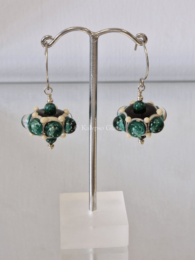 Bumpy Earrings, Black/Green